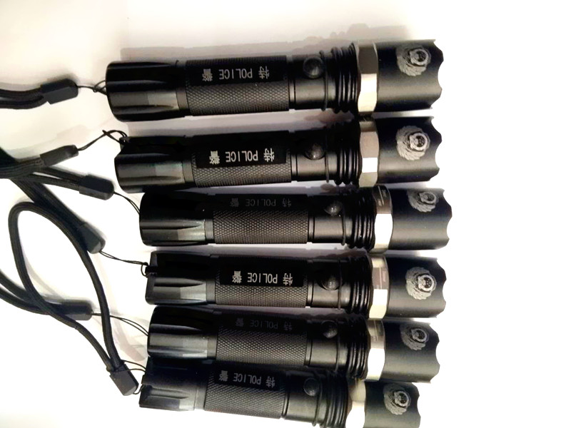 特警战术强光电筒